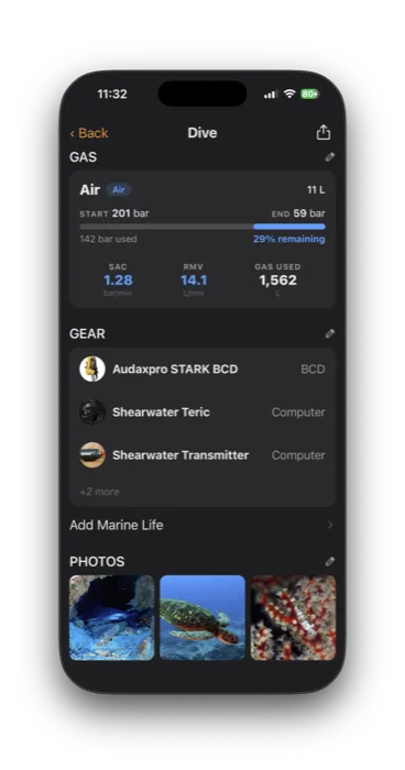 A dive open on Skooba for iPhone, showing gas usage, gear logged for the dive, and photos from underwater